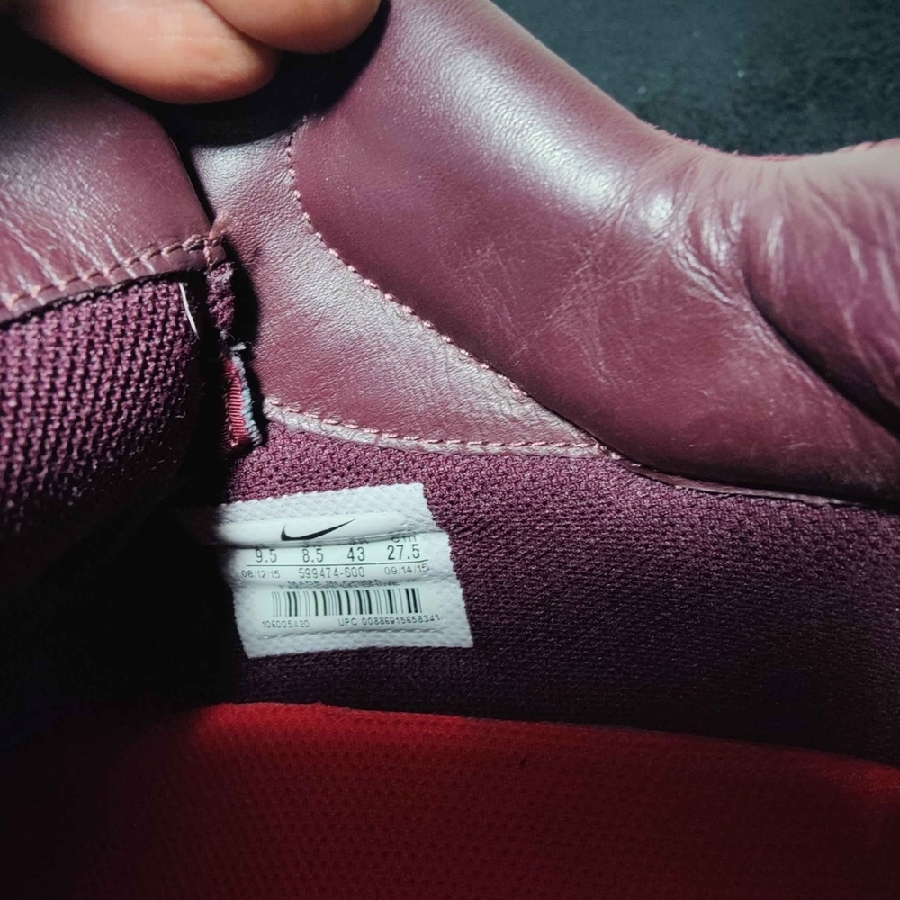 Nike Purple Sneakers - Picture 9 of 9